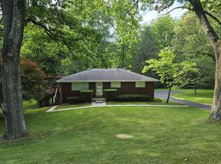 11255 Brokers Ln, North Huntingdon, PA 15642
