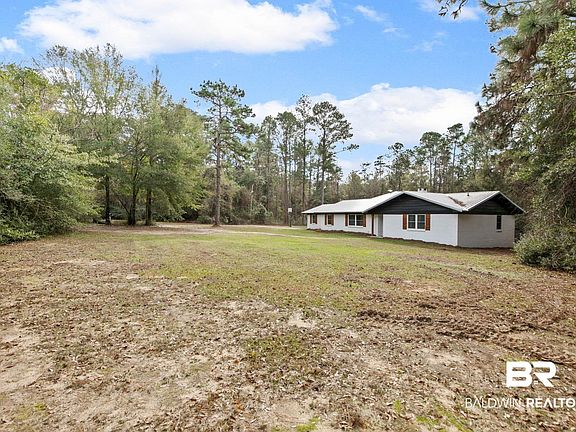 3rd image of 48533 State Highway 59