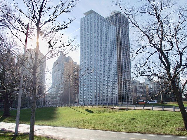 1st image of 1550 N Lake Shore Dr APT 3F