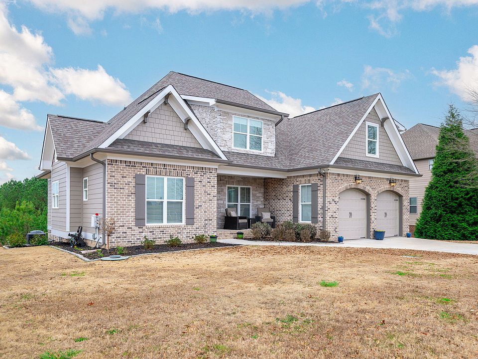 1st image of 12901 Blakeslee Dr #80