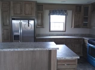 5180 Coventry Dr, Holly, MI