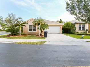 16426 SW 77th Ter, Miami, FL 33193