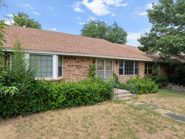 1425 N Stoneridge Mnr, Ardmore, OK 73401