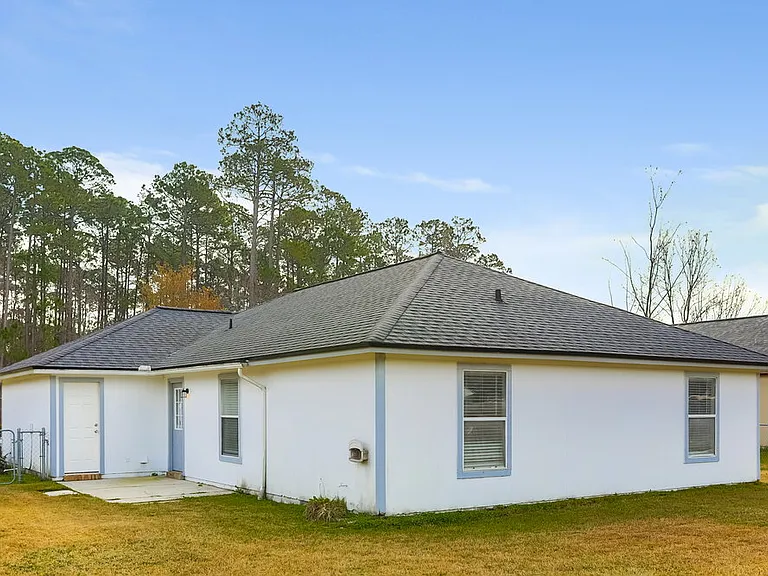 1811 Sheraton Lakes Cir — Photo 15