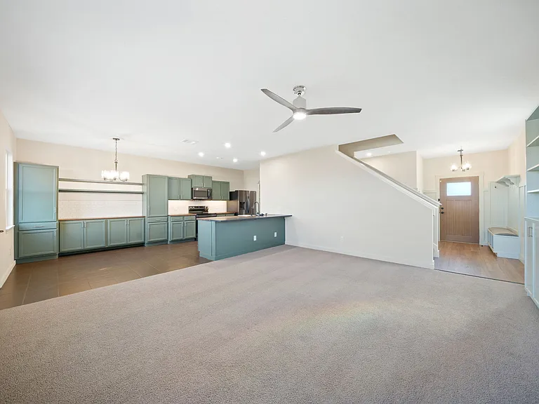 12241 Cashton — Photo 13