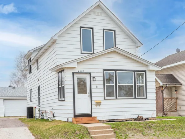 228 5th Ave N, Waite Park, MN 56387