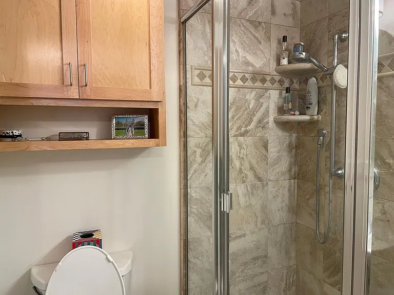 2225 Felspar St — Photo 6