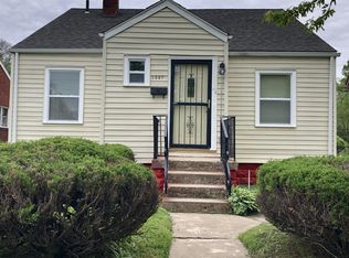 1327 Lincoln St, Gary, IN 46407