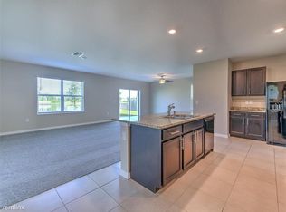 8148 Pelican Reed Cir, Wesley Chapel, FL 33545
