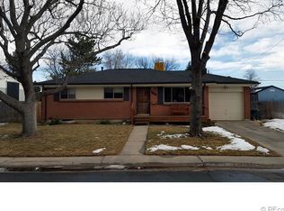 6084 Queen Ct, Arvada, CO 80004