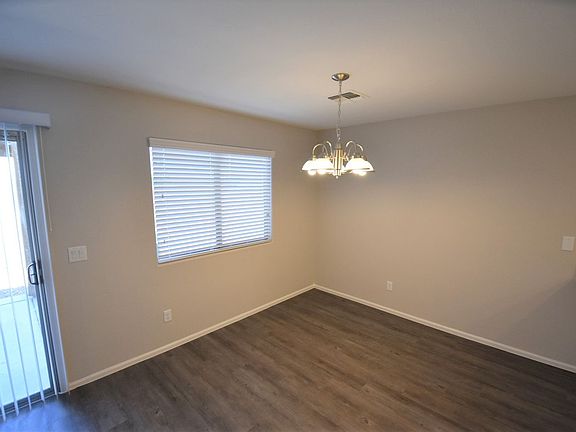 5th image of 41946 W Hillman Dr