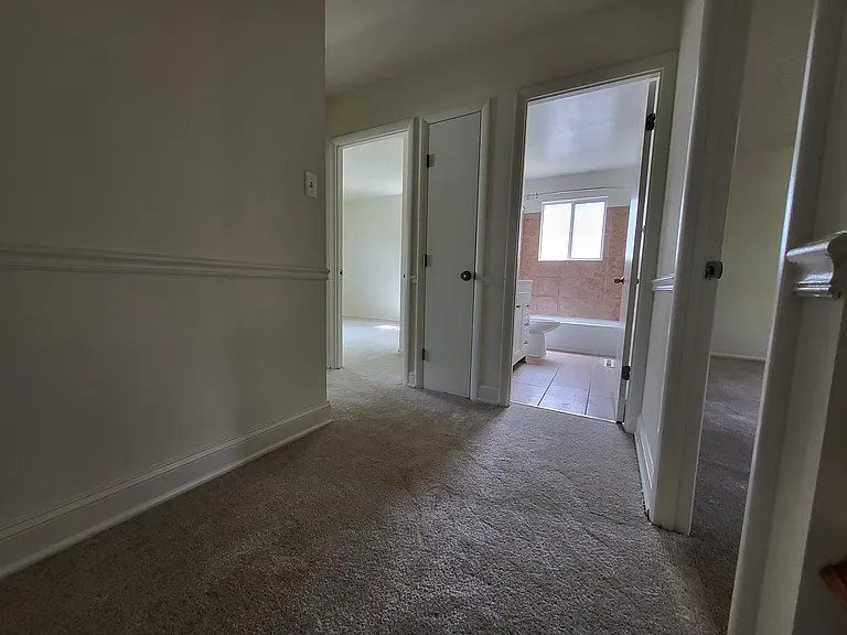 408 Laburnum Rd — Photo 17