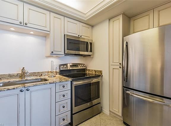 5th image of 58 N Collier Blvd APT 1602