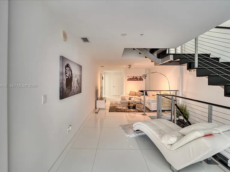 92 SW 3rd St #5203 — Photo 10