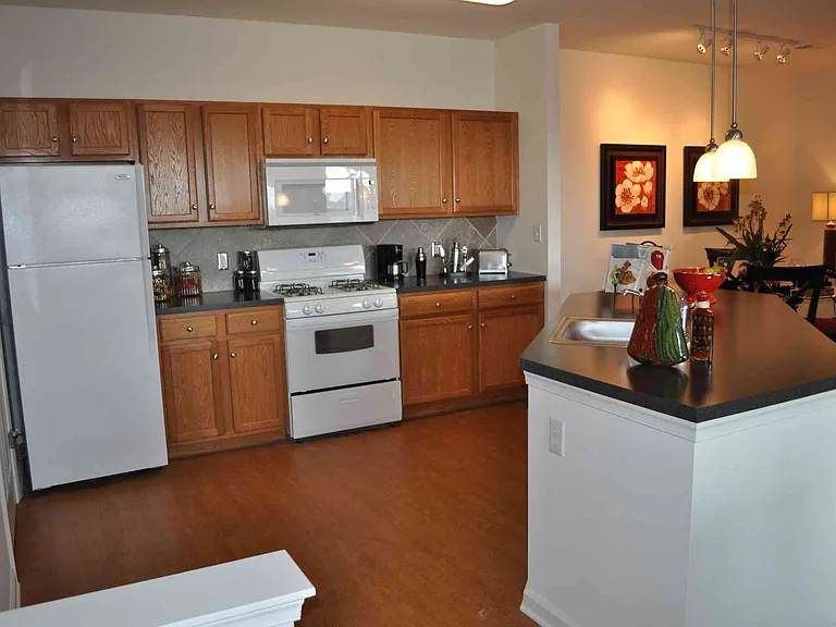 Apartments of Harborside Village — Photo 20