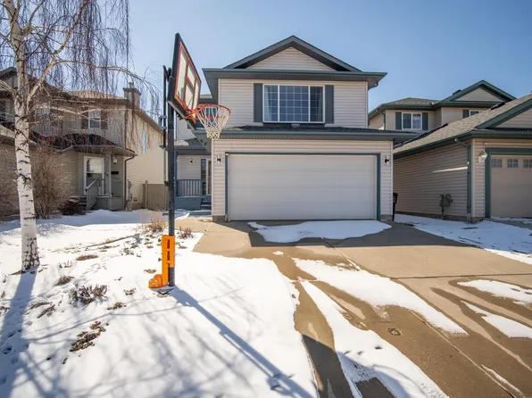 8915 7th Ave SW, Edmonton, AB T6X 1B7