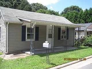 1st image of 2603 Foch St