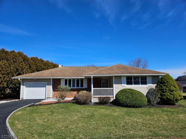 21 Florence Ct, Manville Boro, NJ 08835