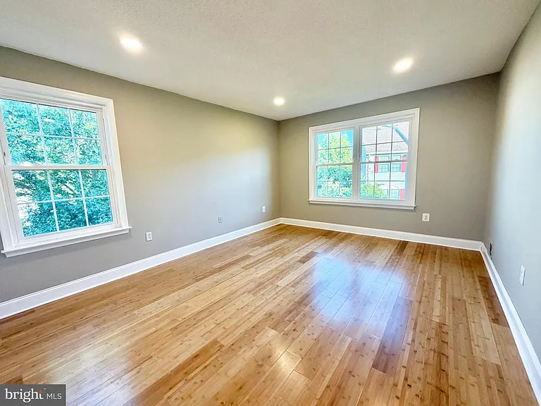 47 Mendrey Ct — Photo 15