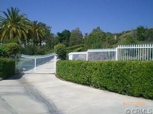 1069 Overlook Pkwy, Riverside, CA 92506