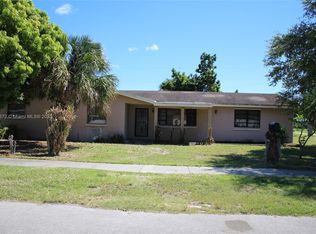 15121 SW 105th Ct, Miami, FL 33176