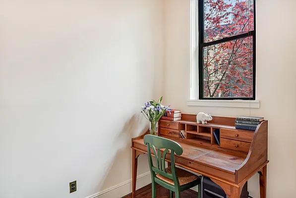 Sold by Compass | media 19
