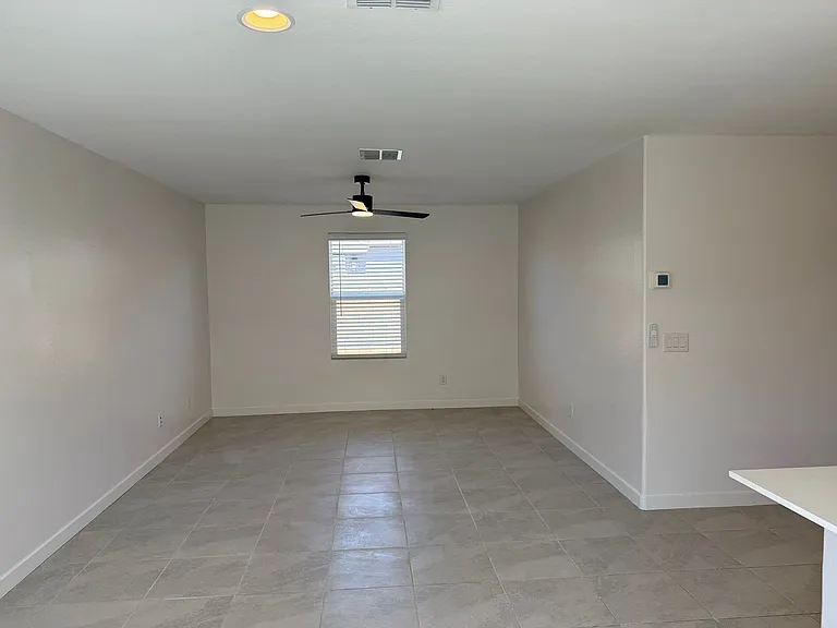 36605 W Mondragone Ln — Photo 18
