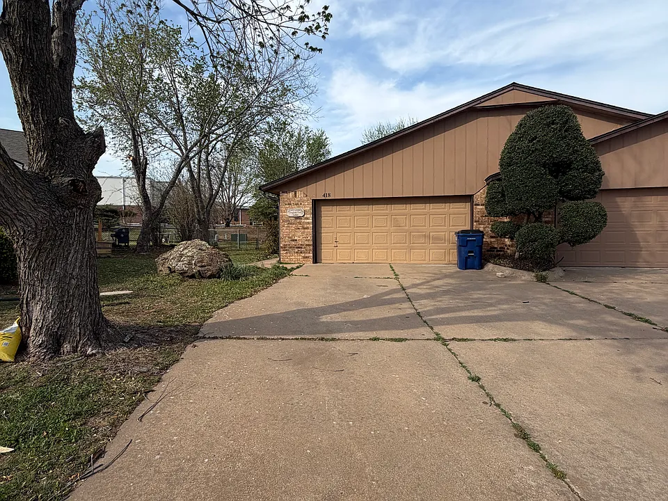 418 Britton Ct