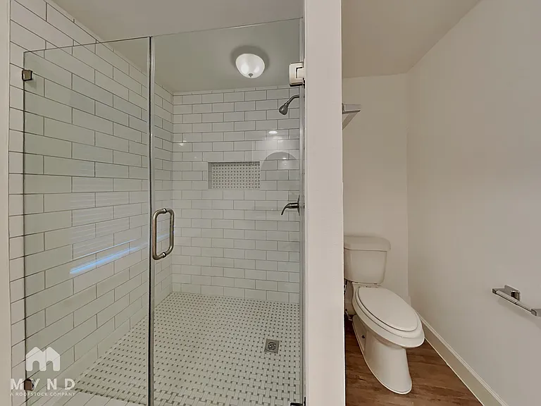 11418 Chariot Dr — Photo 11