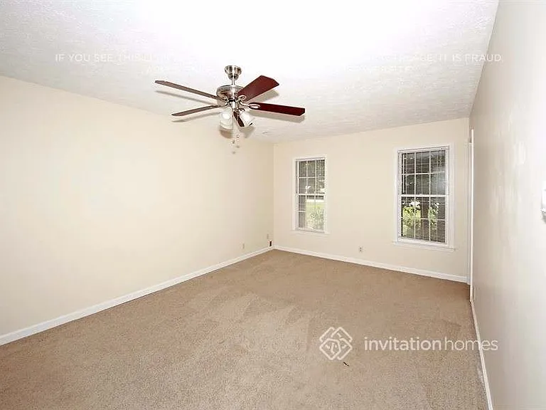 3884 Hunting Ridge Dr SW — Photo 7