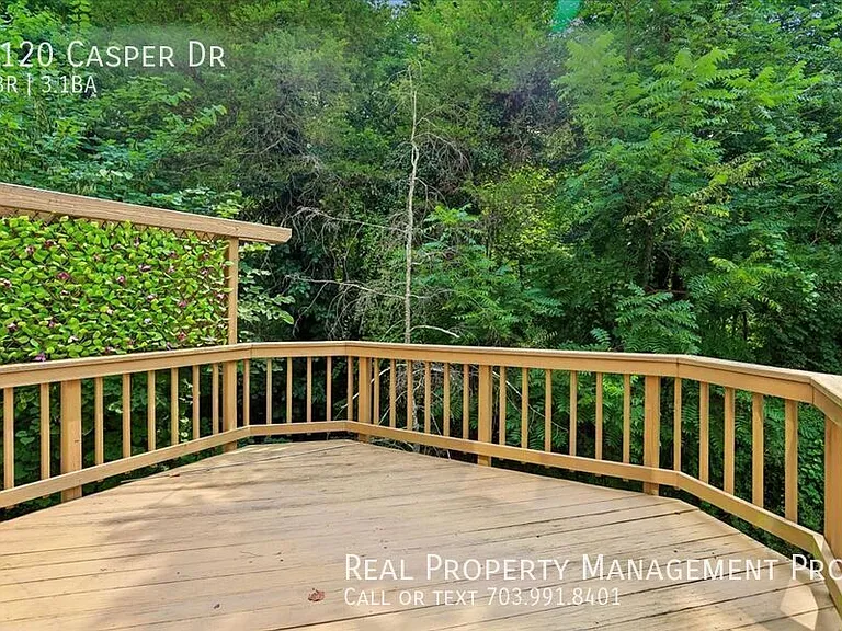 1120 Casper Dr — Photo 10