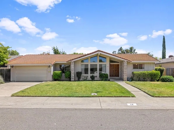 10 Parklite Cir, Sacramento, CA 95831