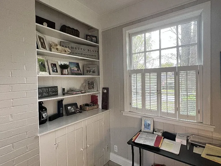 den/office