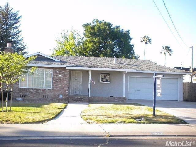 1st image of 2413 Henry Ave