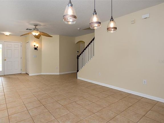 5th image of 25917 Crippen Dr