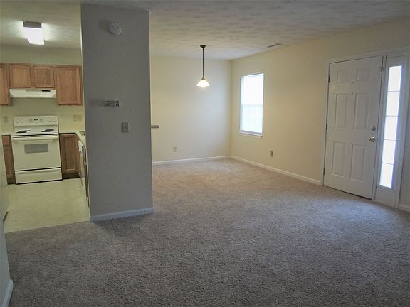 3rd image of 2445 Millwood Loop