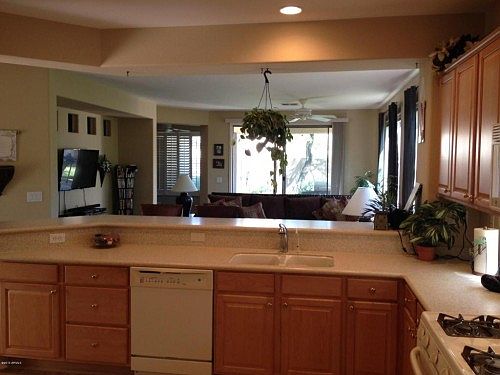 4th image of 41247 N Belfair Way