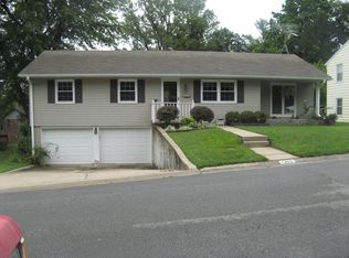 1302 Jefferson Dr, Boonville, MO 65233