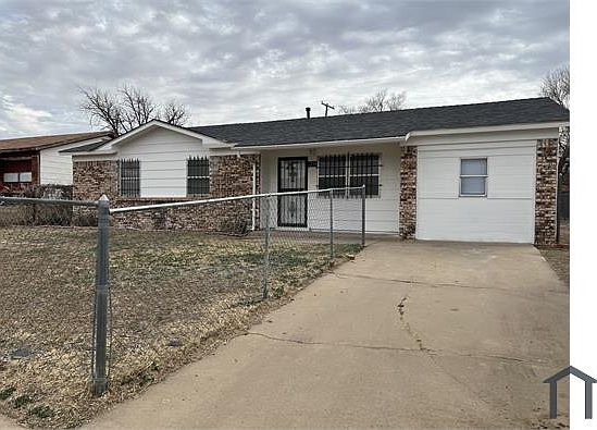 1st image of 1204 Mimosa Ln