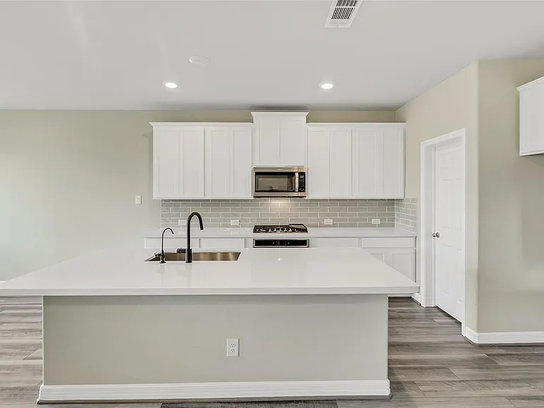 134 Solana Point Dr — Photo 3