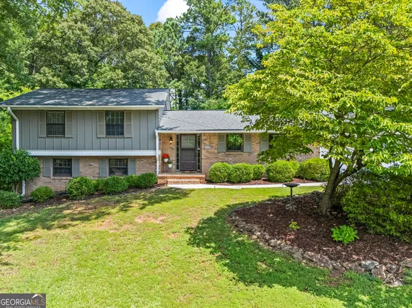 579 Chapman Dr, Marietta, GA 30066