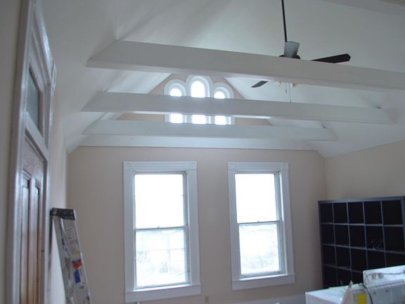 5th image of 2041 Washington Ave #2