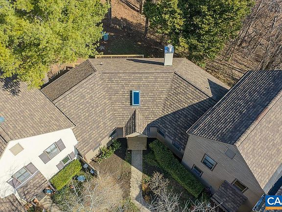 2nd image of 751 Exton Ct