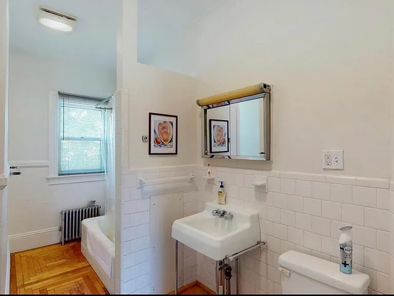 148 Governor St #2 — Photo 13