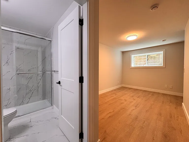 6680 Waltham Ave #S1 — Photo 8