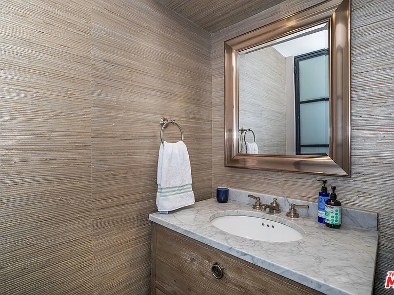 1100 Alta Loma Rd #608 — Photo 24
