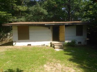 6596 Gresham St, Union City, GA 30291