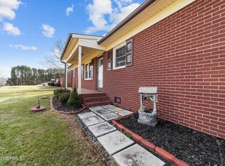 3763 Grey Dr, Sophia, NC 27350