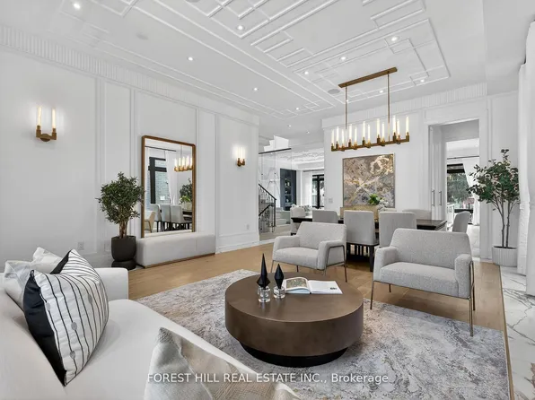 159 Church Ave, Toronto, ON M2N 4G4