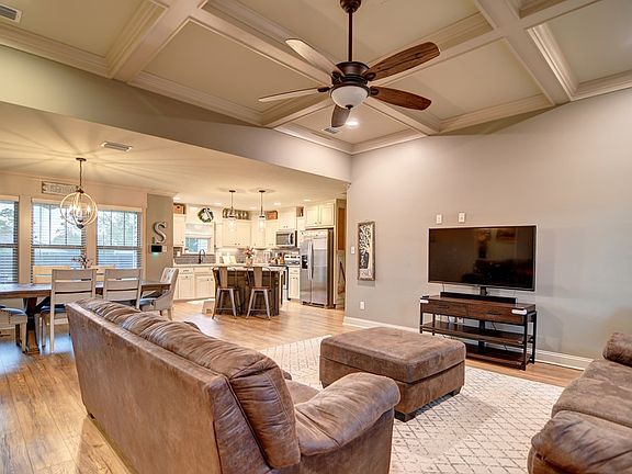 5th image of 3850 Merriman Ct